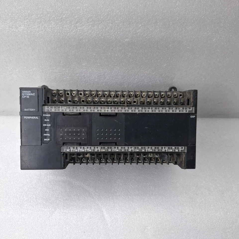 OMRON CP1E-N60DR-D PROGRAMMABLE CONTROLLER 24VDC FOR PARTS CP1EN60DRD